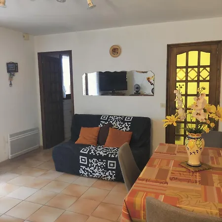 Edmond Apartment